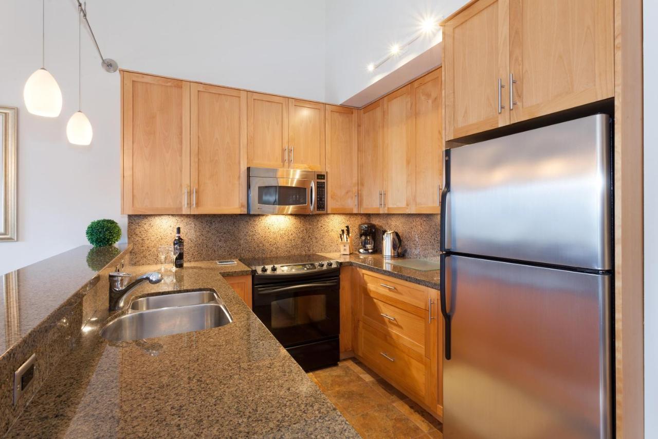 Painted Cliff 11 | Dog Friendly! Ski-In Ski-Out Benchlands Townhome W/ Hot Tub & Fireplace Whistler Exterior photo